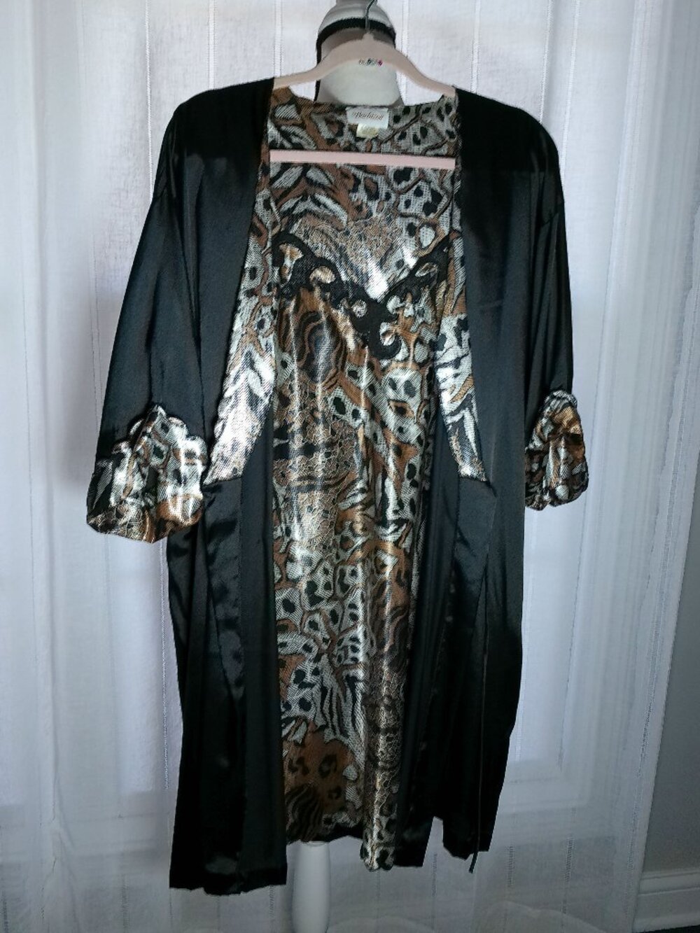 VINTAGE BARBIZON (2) Piece Chemise & Robe Black & Animal Print SP